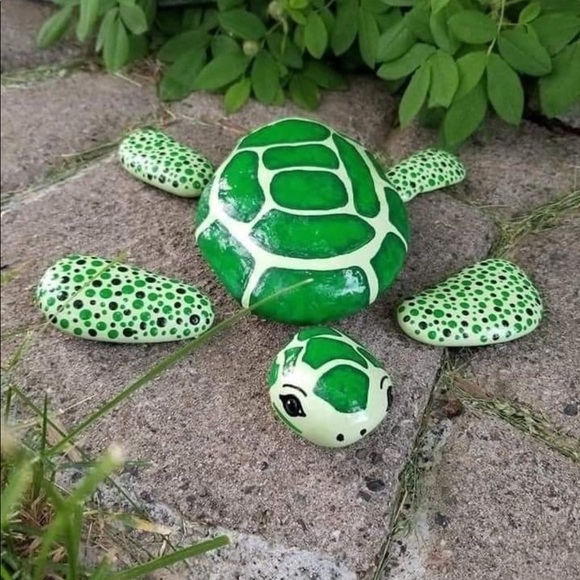 Meet your Posher, Claire - Picture 1 of 1